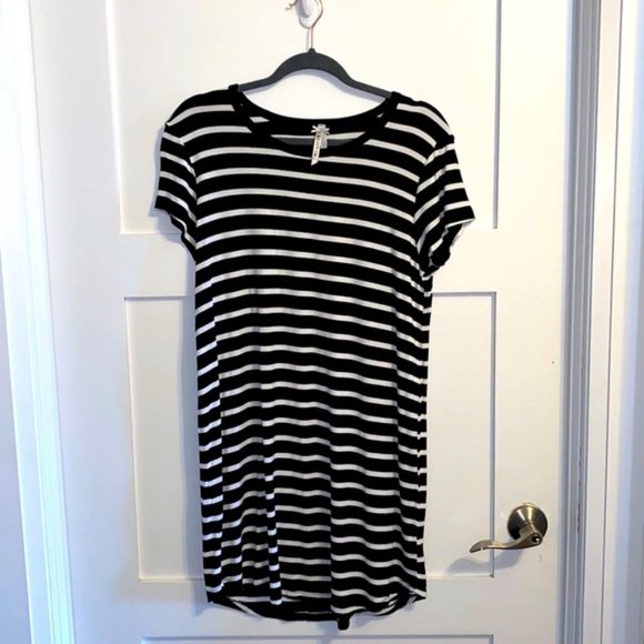 Jo & Co Super Soft Striped Shirt Dress - Picture 5 of 16